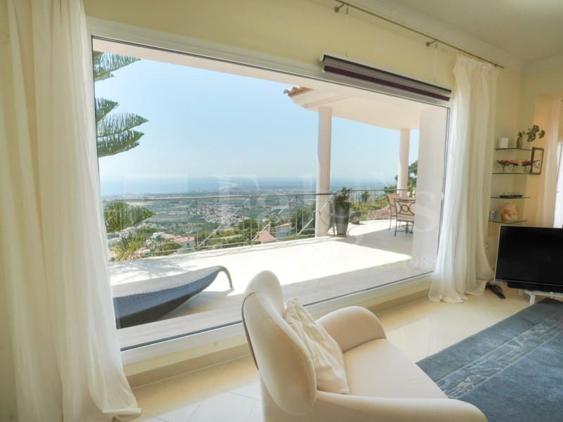 4 Zimmer Villa zu verkaufen in El Mas Fumats mit Pool Garage - 890.000 € (Ref: 9976914)