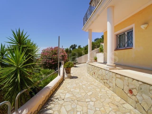 Chalet de 4 habitaciones en El Mas Fumats, Roses en venta con piscina garaje - 890.000 € (Ref: 9976914)
