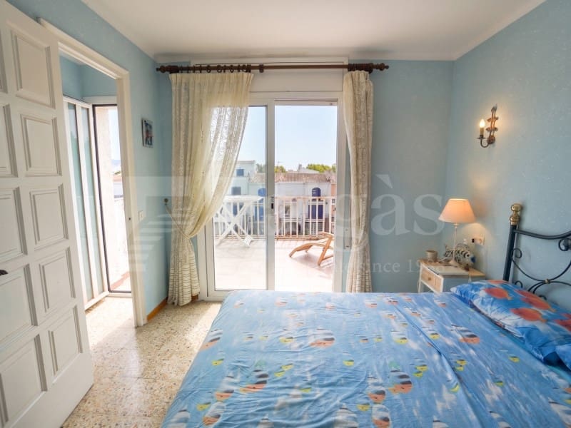 3 soverom Hus til salgs i Empuriabrava - € 435 000 (Ref: 9978491)