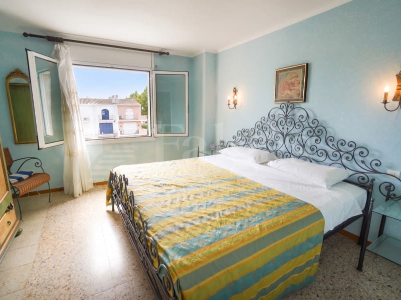 3 soverom Hus til salgs i Empuriabrava - € 435 000 (Ref: 9978491)