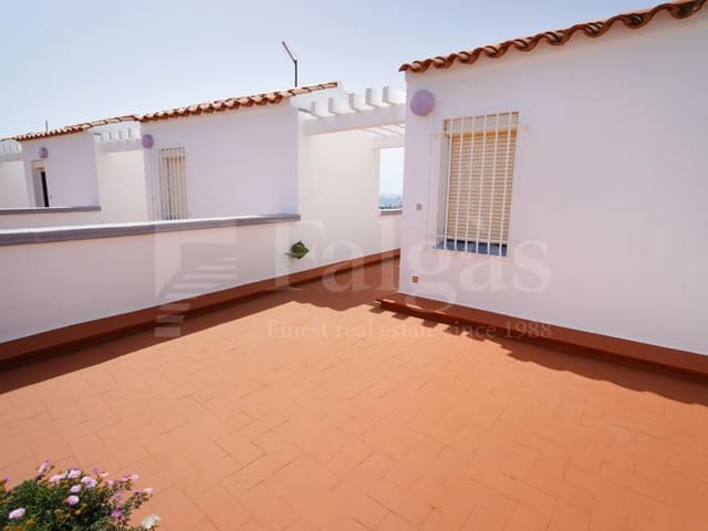 2 soverom Hus til salgs i Empuriabrava, Castelló d'Empúries med garasje - € 755 000 (Ref: 9979557)