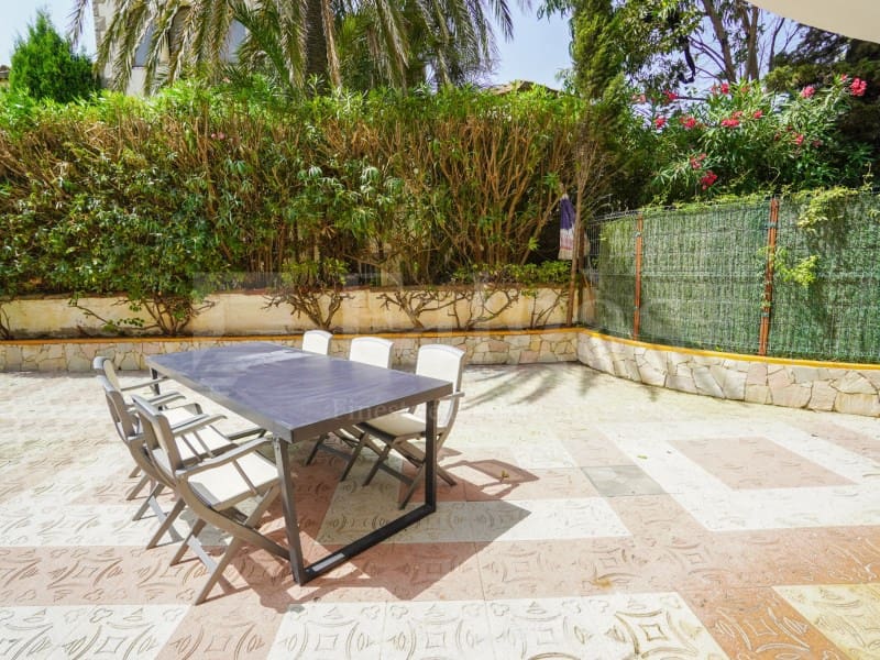 2 soveværelse Byhus til salg i Empuriabrava med garage - € 755.000 (Ref: 9979557)