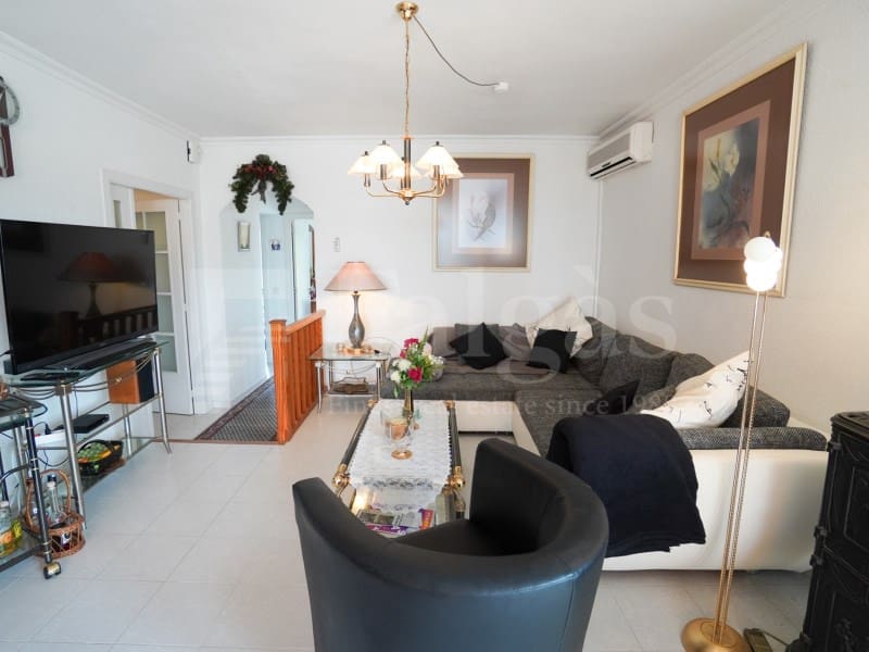 Piso de 2 habitaciones en Roses en venta con garaje - 280.000 € (Ref: 9994217)
