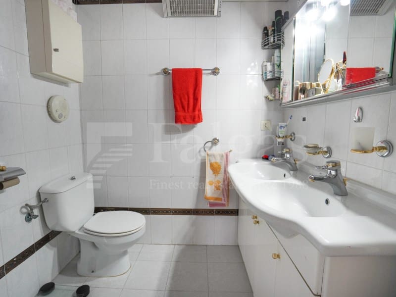Piso de 2 habitaciones en Roses en venta con garaje - 280.000 € (Ref: 9994217)