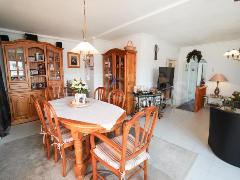 Piso de 2 habitaciones en Roses en venta con garaje - 280.000 € (Ref: 9994217)