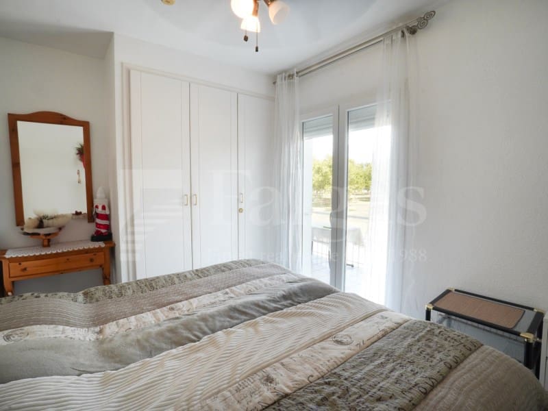 Piso de 2 habitaciones en Roses en venta con garaje - 280.000 € (Ref: 9994217)
