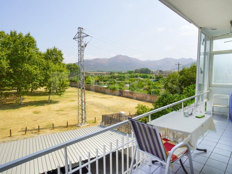 Piso de 2 habitaciones en Roses en venta con garaje - 280.000 € (Ref: 9994217)