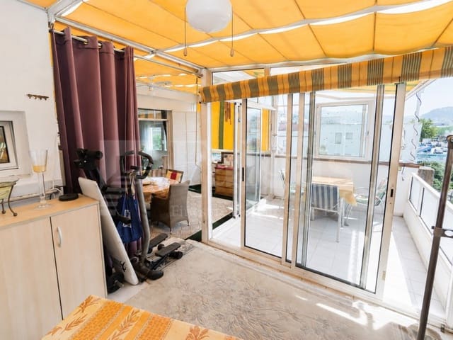 Piso de 2 habitaciones en Roses en venta con garaje - 280.000 € (Ref: 9994217)