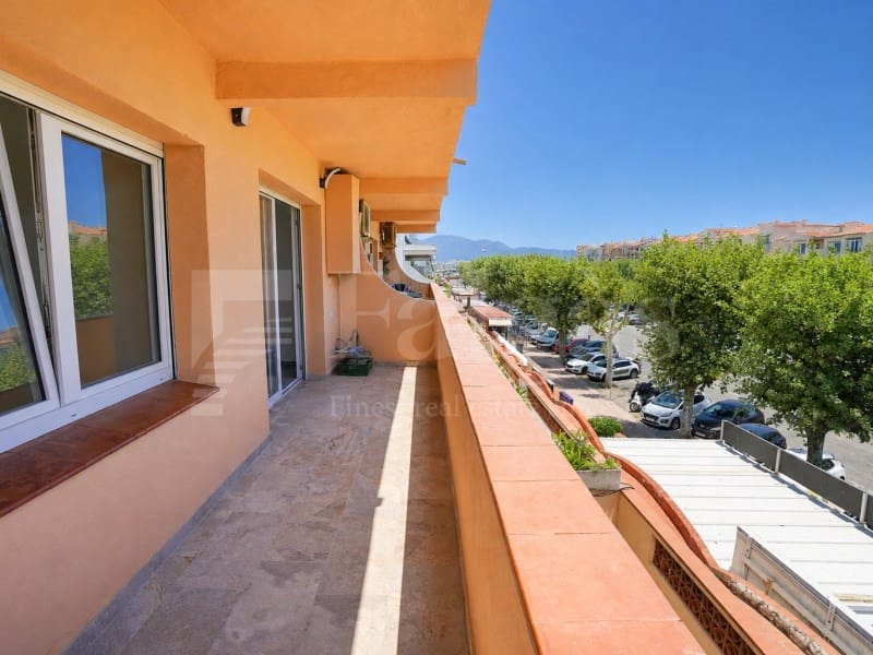 2 makuuhuone Asunto myytävänä paikassa Empuriabrava - 249 000 € (Ref: 9999559)