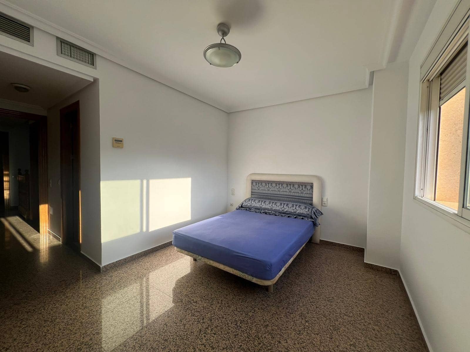 5 soveværelse Byhus til salg i Almeria by med garage - € 490.000 (Ref: 9227457)