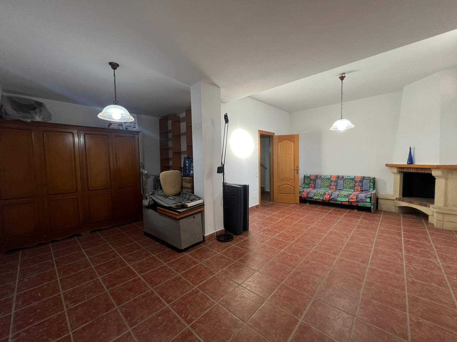 5 soveværelse Byhus til salg i Almeria by med garage - € 490.000 (Ref: 9227457)