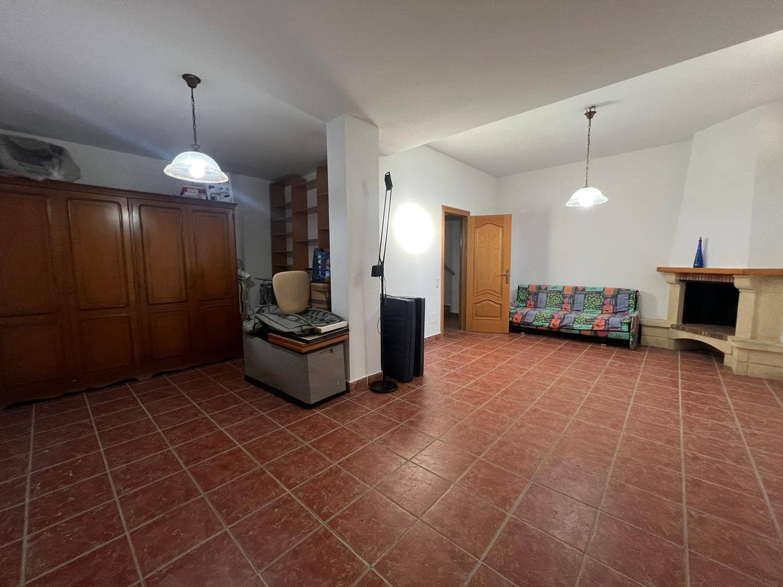 5 soveværelse Byhus til salg i Almeria by med garage - € 490.000 (Ref: 9227457)