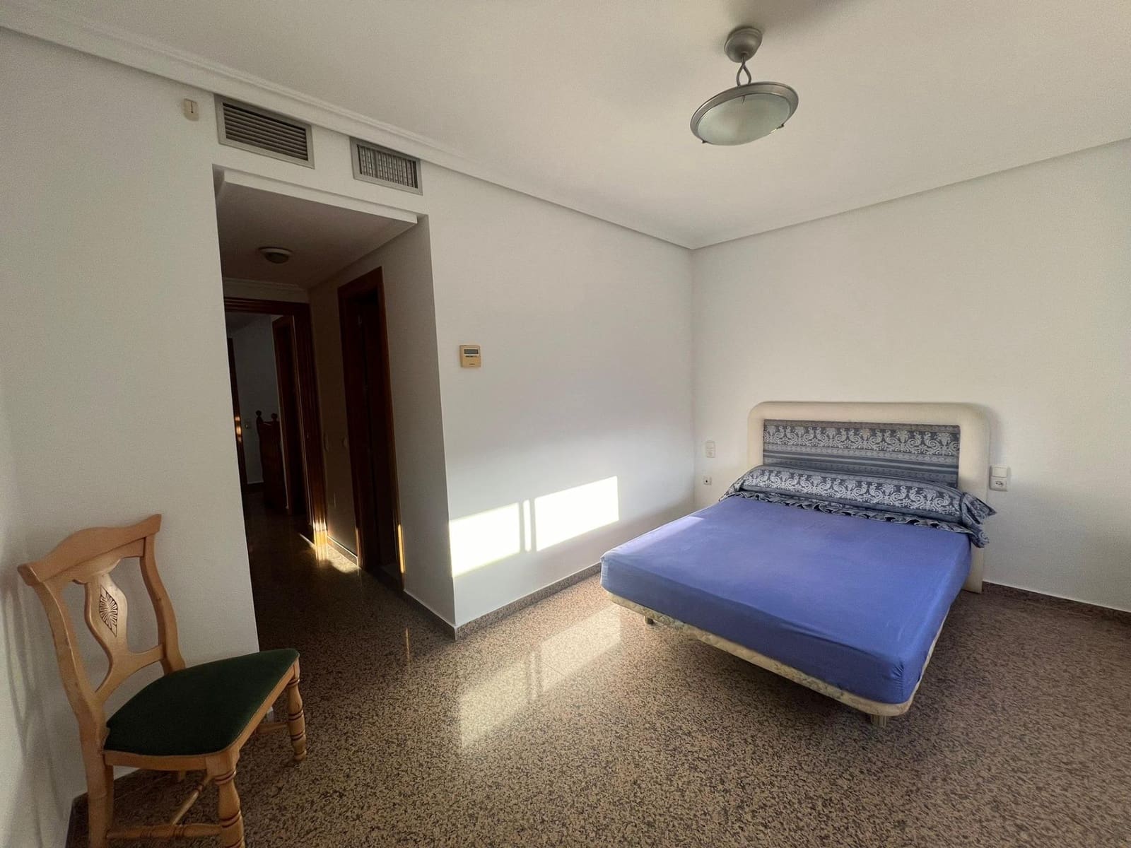 5 soveværelse Byhus til salg i Almeria by med garage - € 490.000 (Ref: 9227457)