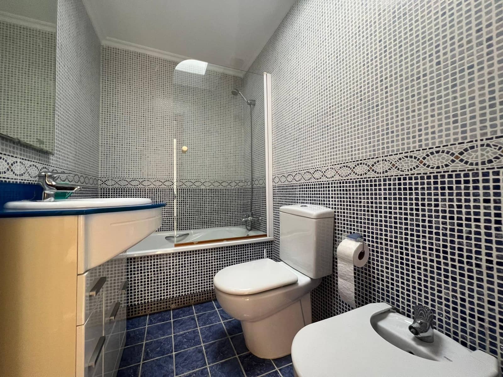 5 soveværelse Byhus til salg i Almeria by med garage - € 490.000 (Ref: 9227457)