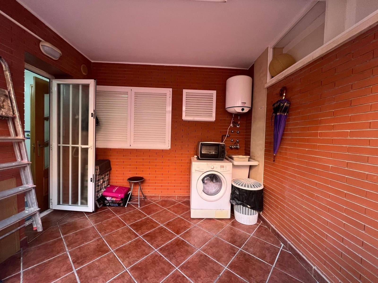 5 soveværelse Byhus til salg i Almeria by med garage - € 490.000 (Ref: 9227457)