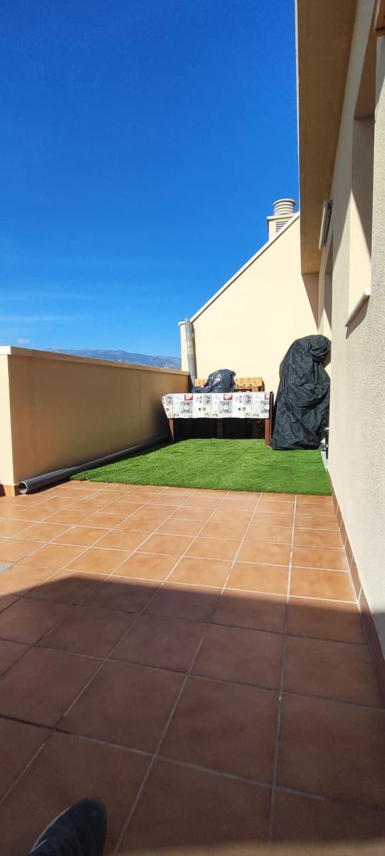 2 soverom Penthouse til salgs i Roquetas de Mar med garasje - € 104 000 (Ref: 9227478)