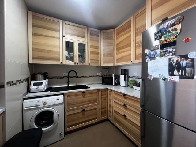 2 chambre Penthouse à vendre à Roquetas de Mar avec garage - 104 000 € (Ref: 9227478)