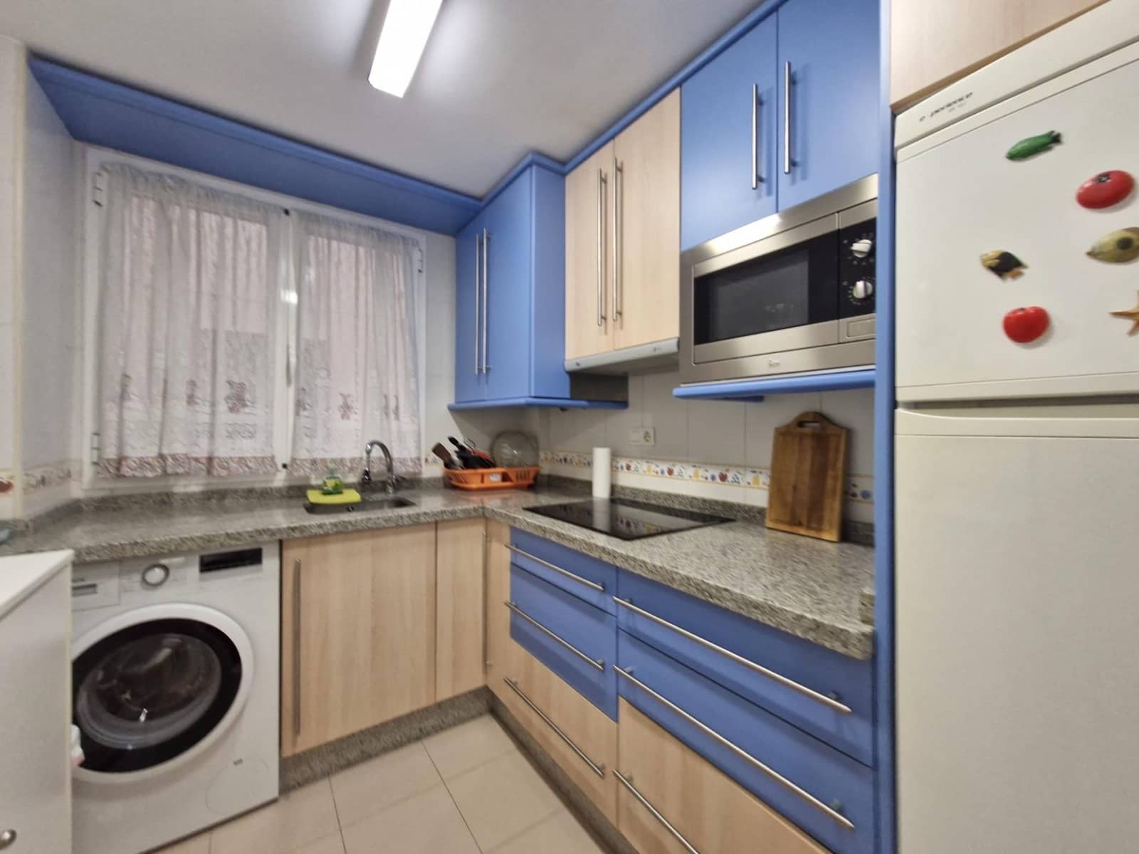 3 soverom Leilighet til leie i Roquetas de Mar med svømmebasseng garasje - € 800 (Ref: 9362435)