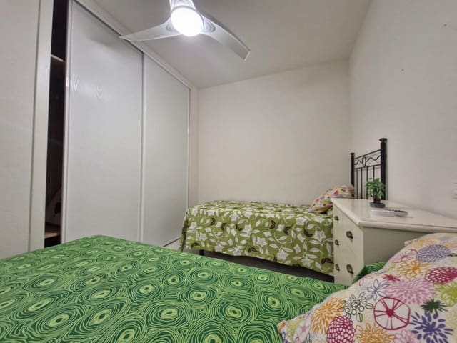 3 camera da letto Appartamento da affittare in Roquetas de Mar con piscina garage - 800 € (Rif: 9362435)