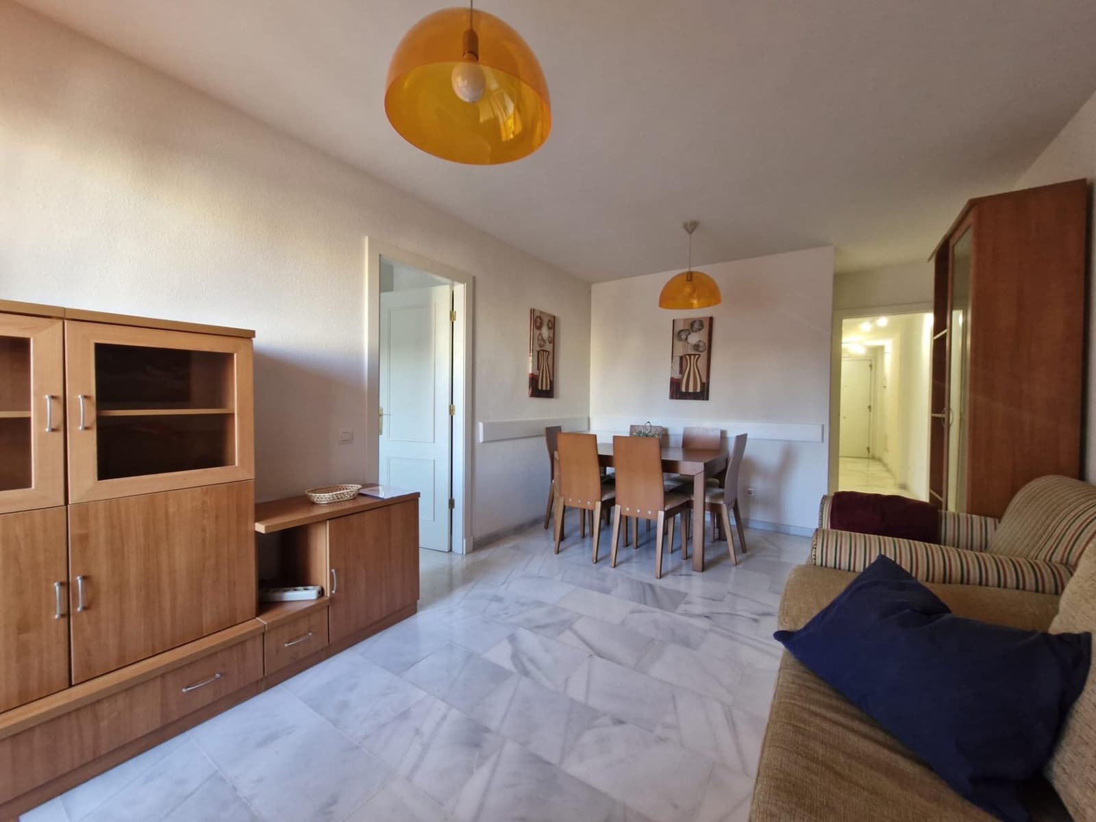 3 soverom Leilighet til leie i Roquetas de Mar med svømmebasseng garasje - € 800 (Ref: 9362435)