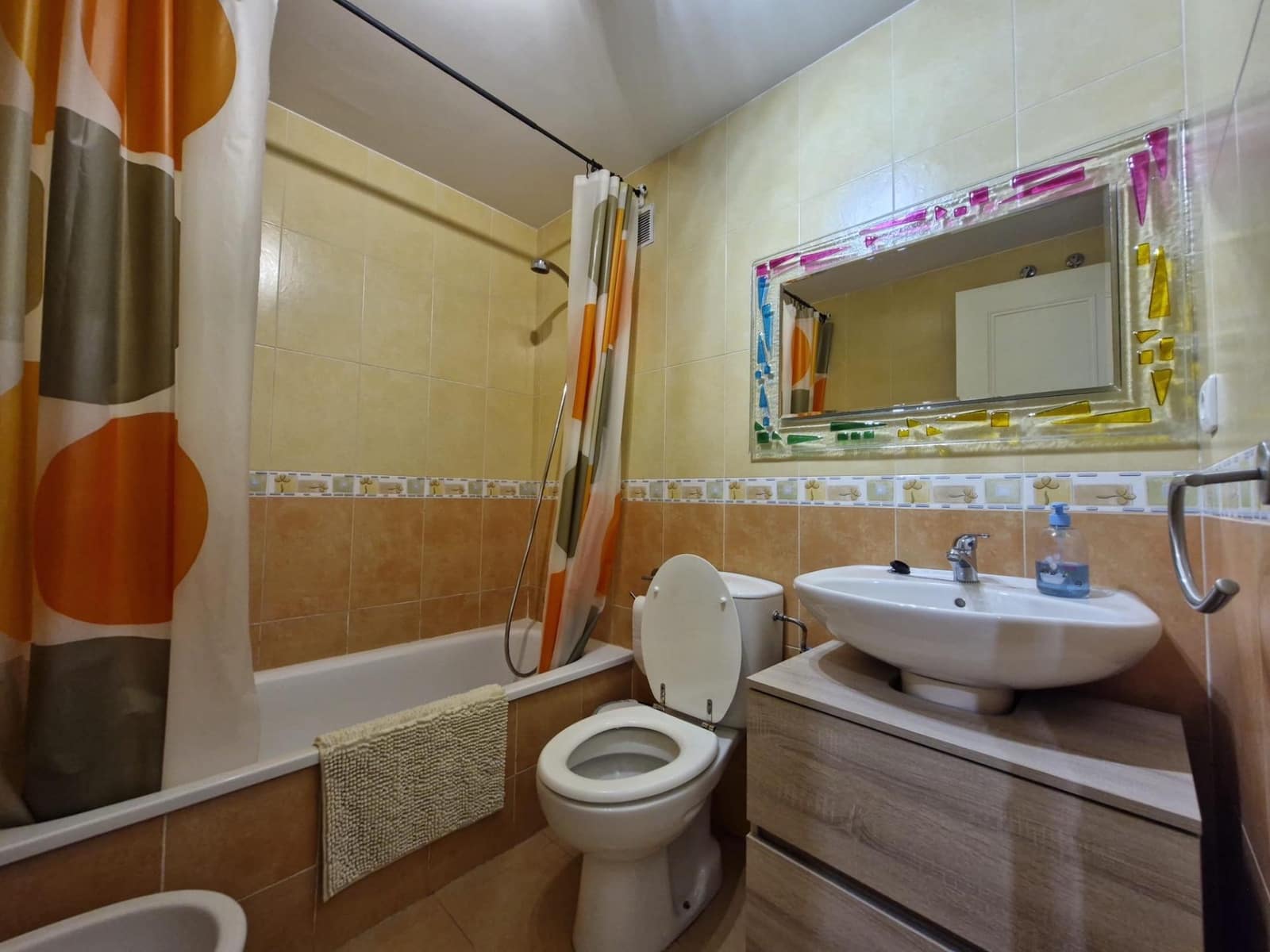 3 soverom Leilighet til leie i Roquetas de Mar med svømmebasseng garasje - € 800 (Ref: 9362435)