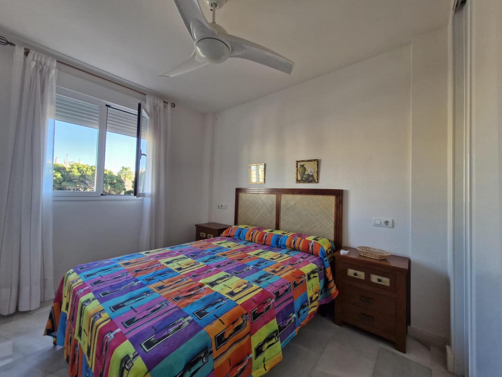 3 soverom Leilighet til leie i Roquetas de Mar med svømmebasseng garasje - € 800 (Ref: 9362435)