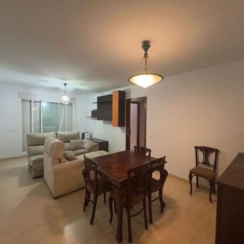 2 slaapkamer Flat te koop in Roquetas de Mar met zwembad garage - € 175.000 (Ref: 9414215)