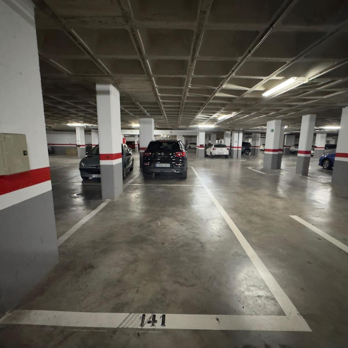 2 slaapkamer Flat te koop in Roquetas de Mar met zwembad garage - € 175.000 (Ref: 9414215)