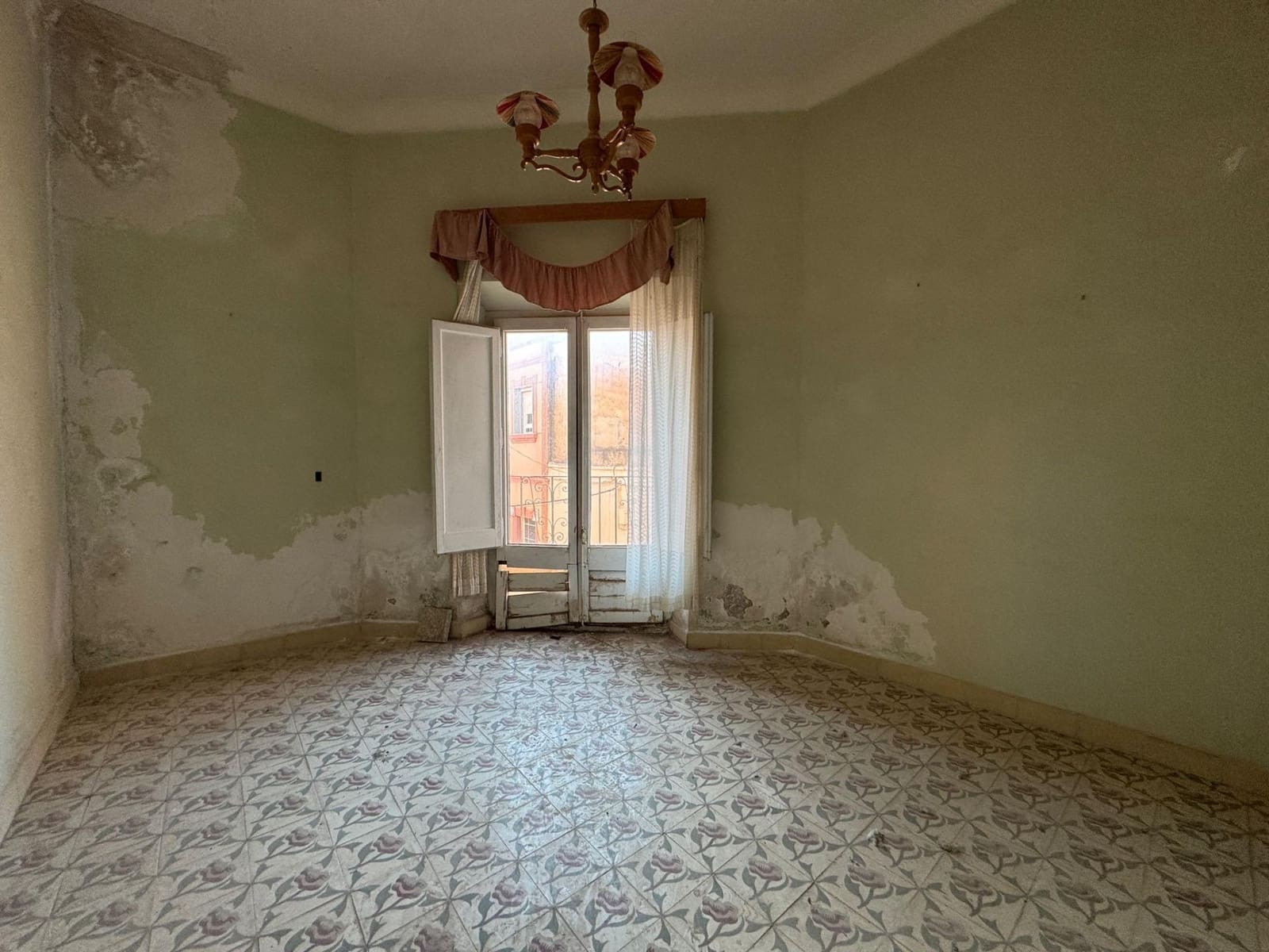 6 soveværelse Byhus til salg i Alhama de Almeria - € 150.000 (Ref: 9427324)