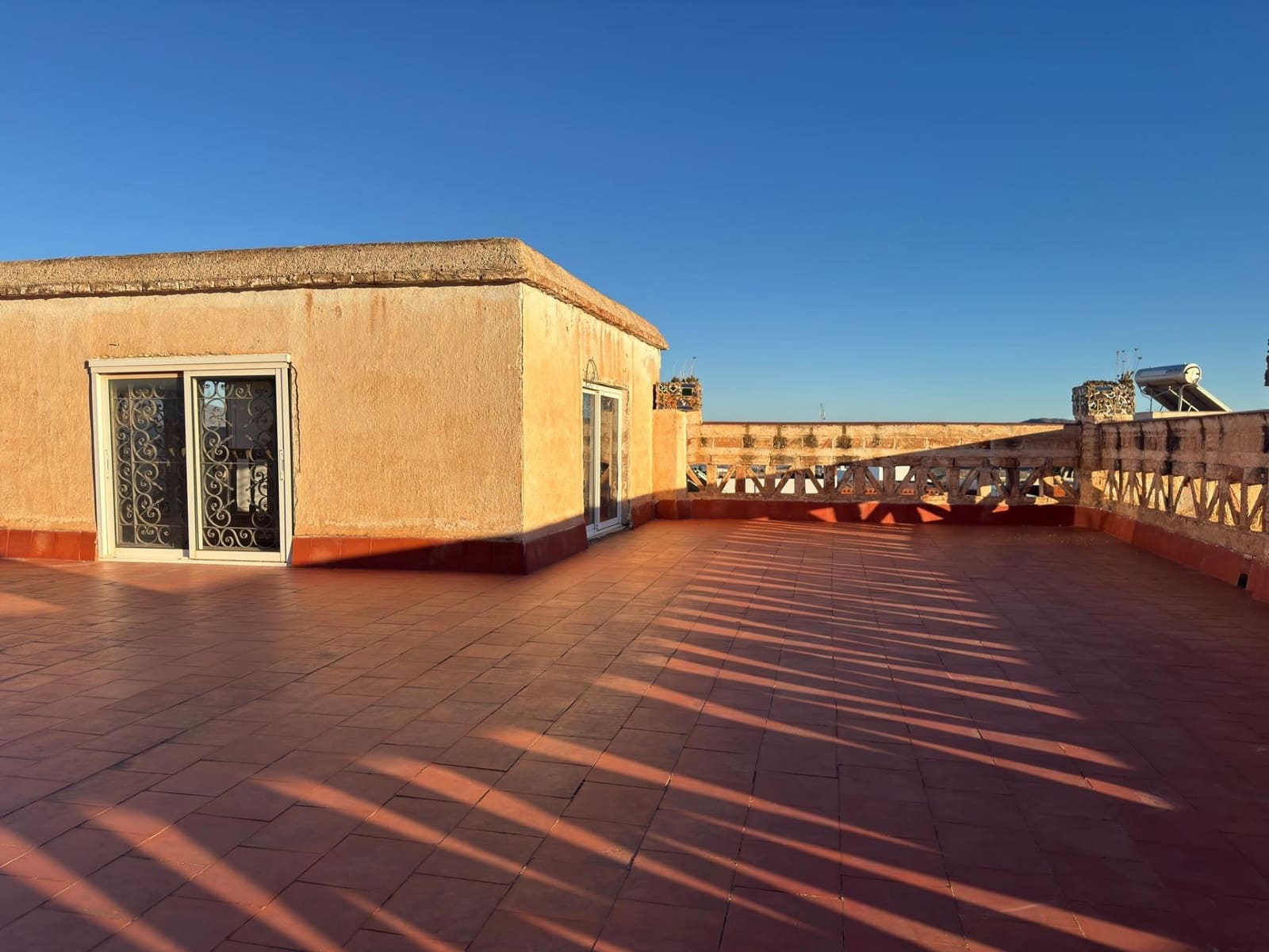 6 soveværelse Byhus til salg i Alhama de Almeria - € 150.000 (Ref: 9427324)