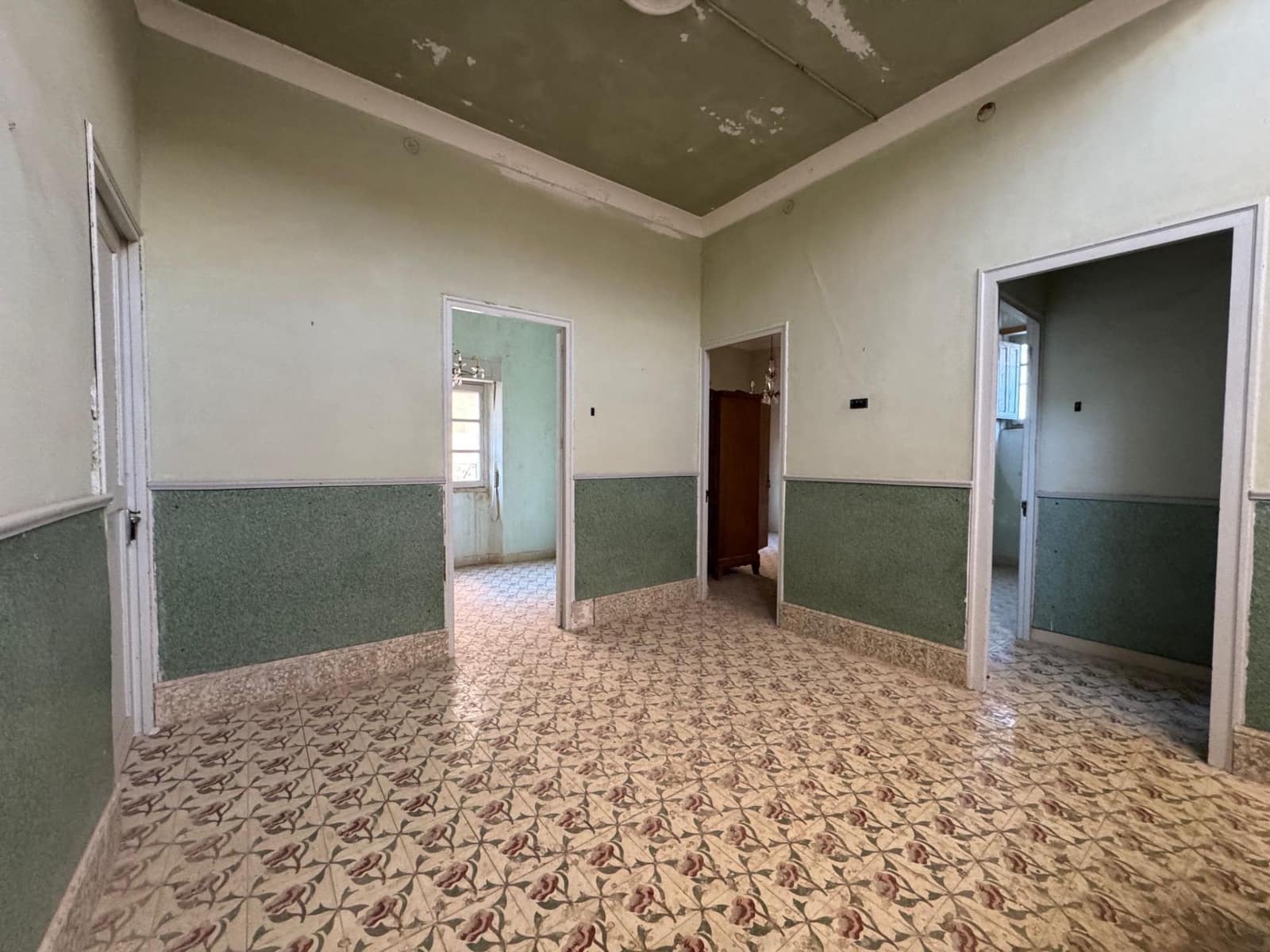 6 soveværelse Byhus til salg i Alhama de Almeria - € 150.000 (Ref: 9427324)