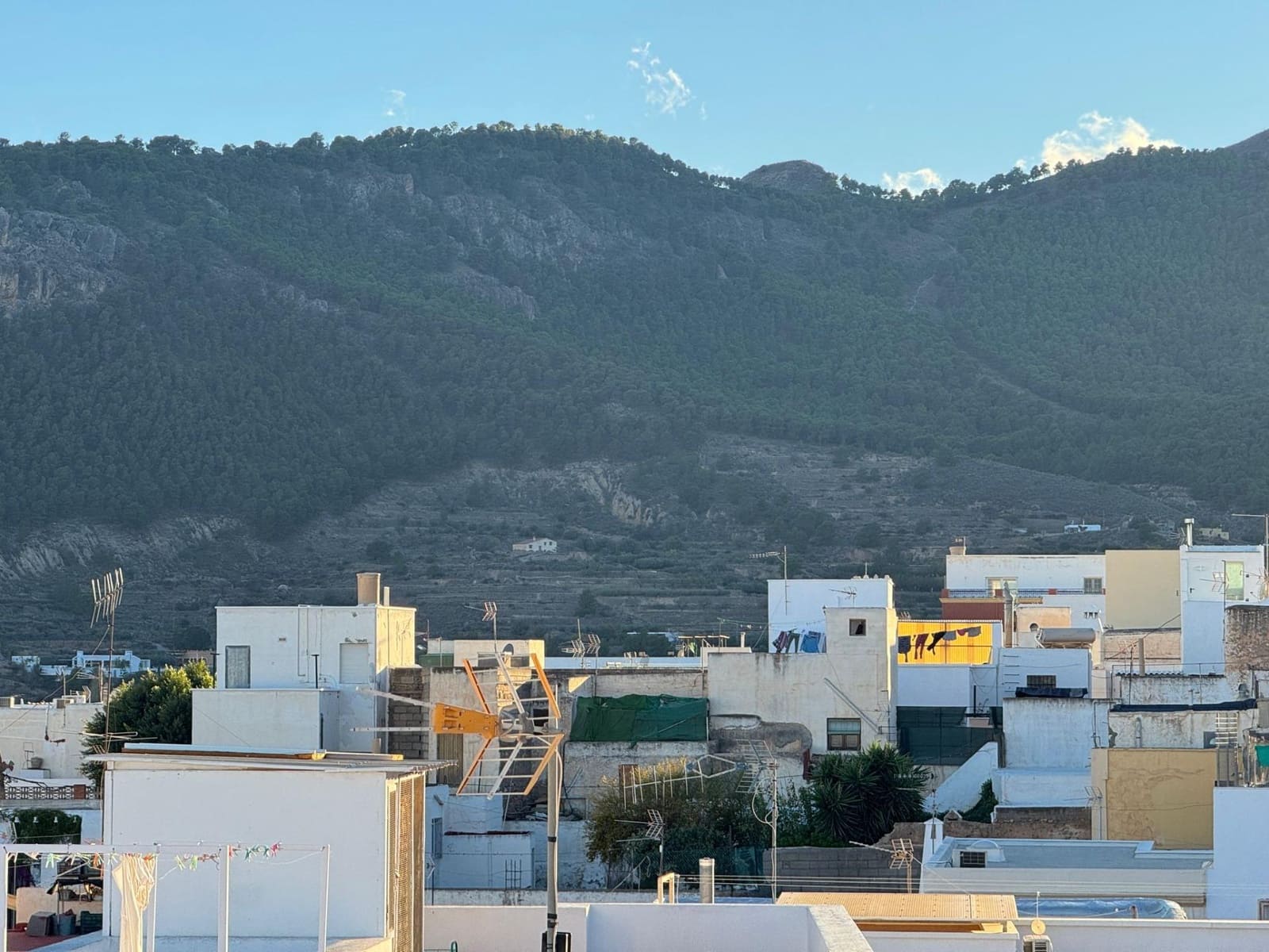 6 soveværelse Byhus til salg i Alhama de Almeria - € 150.000 (Ref: 9427324)