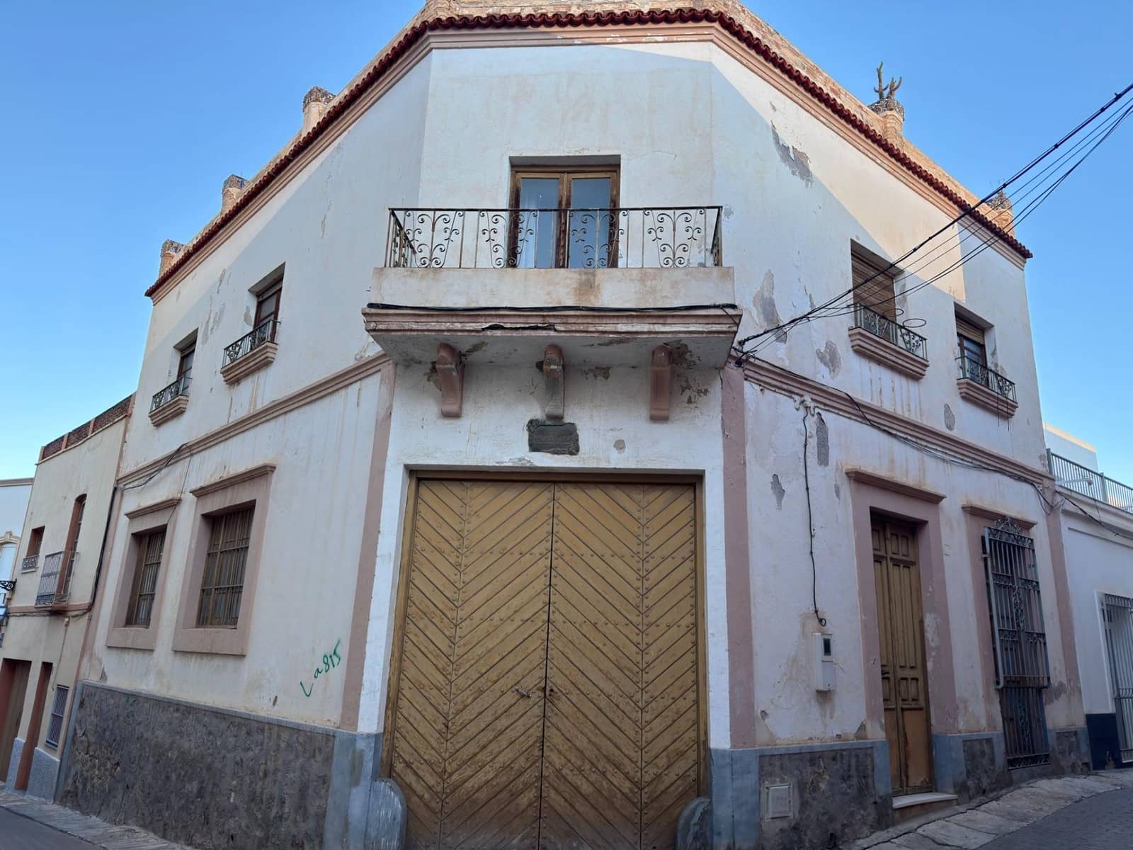 6 soveværelse Byhus til salg i Alhama de Almeria - € 150.000 (Ref: 9427324)