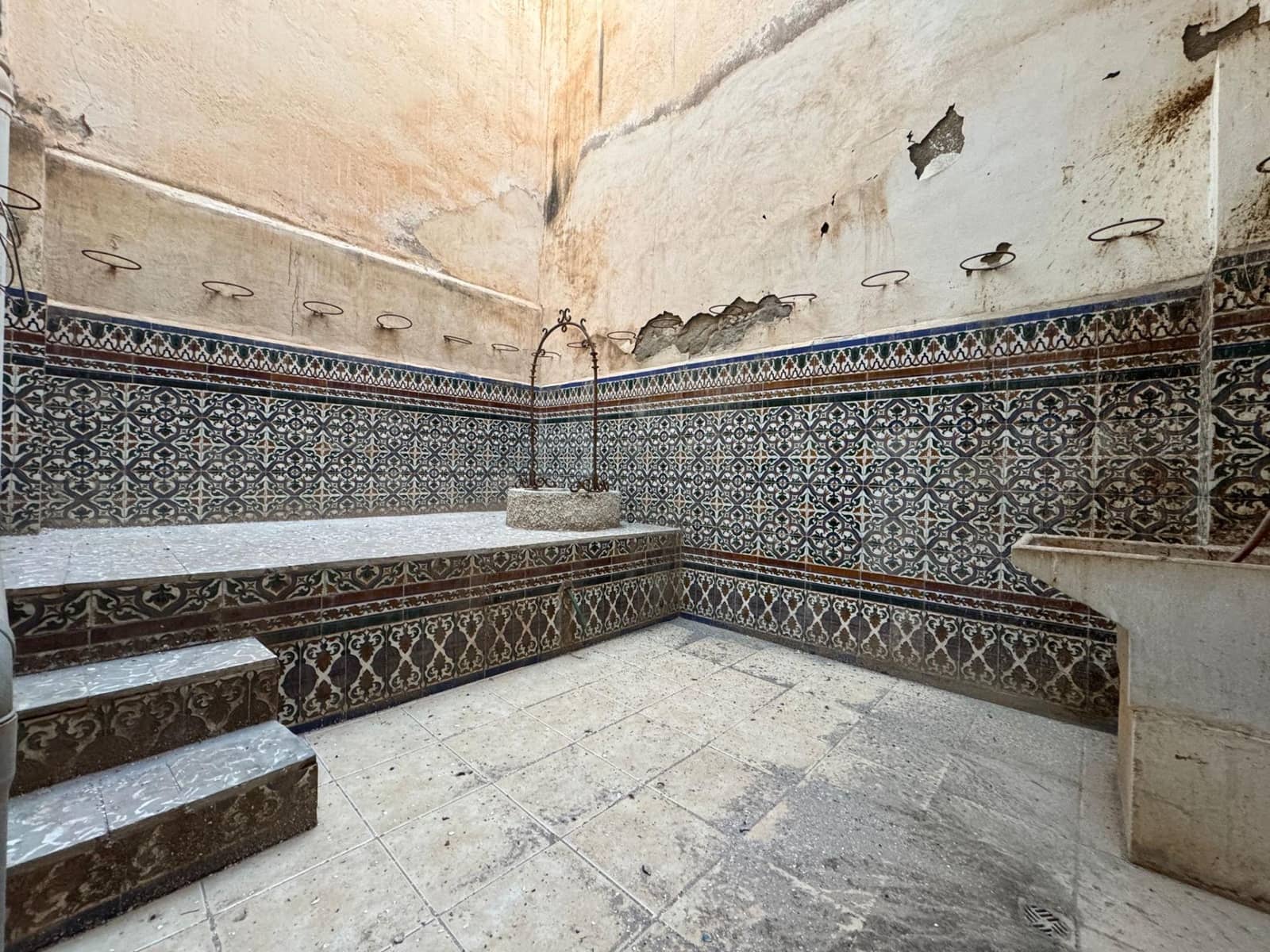 6 soveværelse Byhus til salg i Alhama de Almeria - € 150.000 (Ref: 9427324)