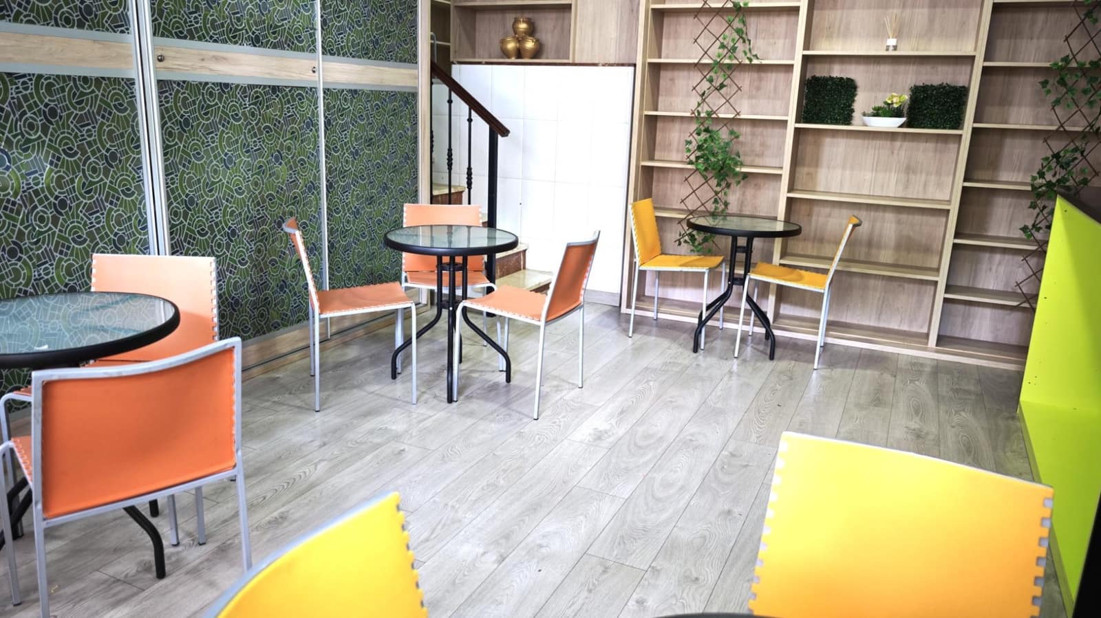 Commercial for sale in Cabra - € 110,000 (Ref: 9437533)