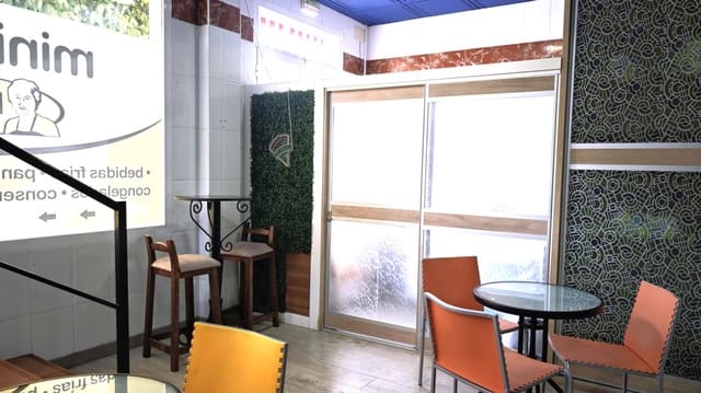 Kommersiell til salgs i Cabra - € 110 000 (Ref: 9437533)