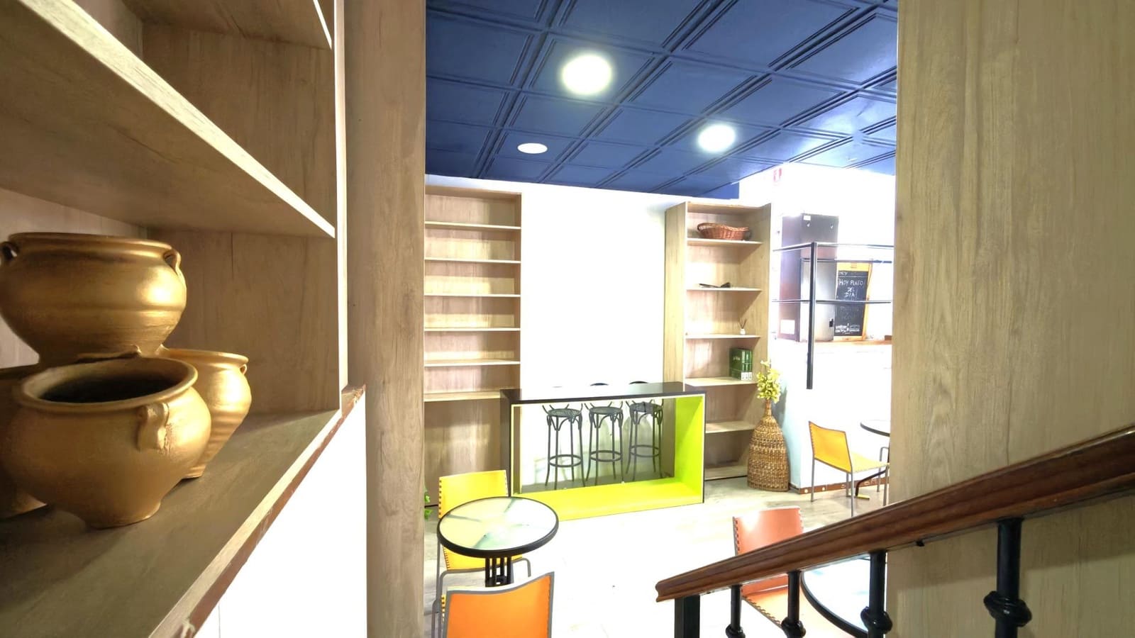 Commercial for sale in Cabra - € 110,000 (Ref: 9437533)