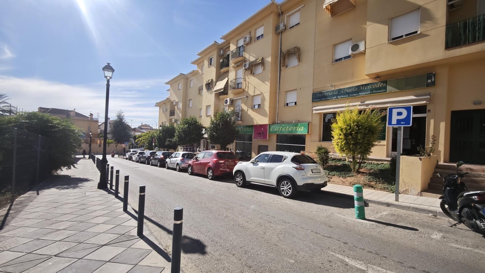 Commercial for sale in Cabra - € 110,000 (Ref: 9437533)
