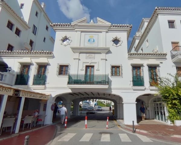 1 chambre Appartement à vendre à Puerto de la Duquesa, Manilva - 179 900 € (Ref: 9215756)