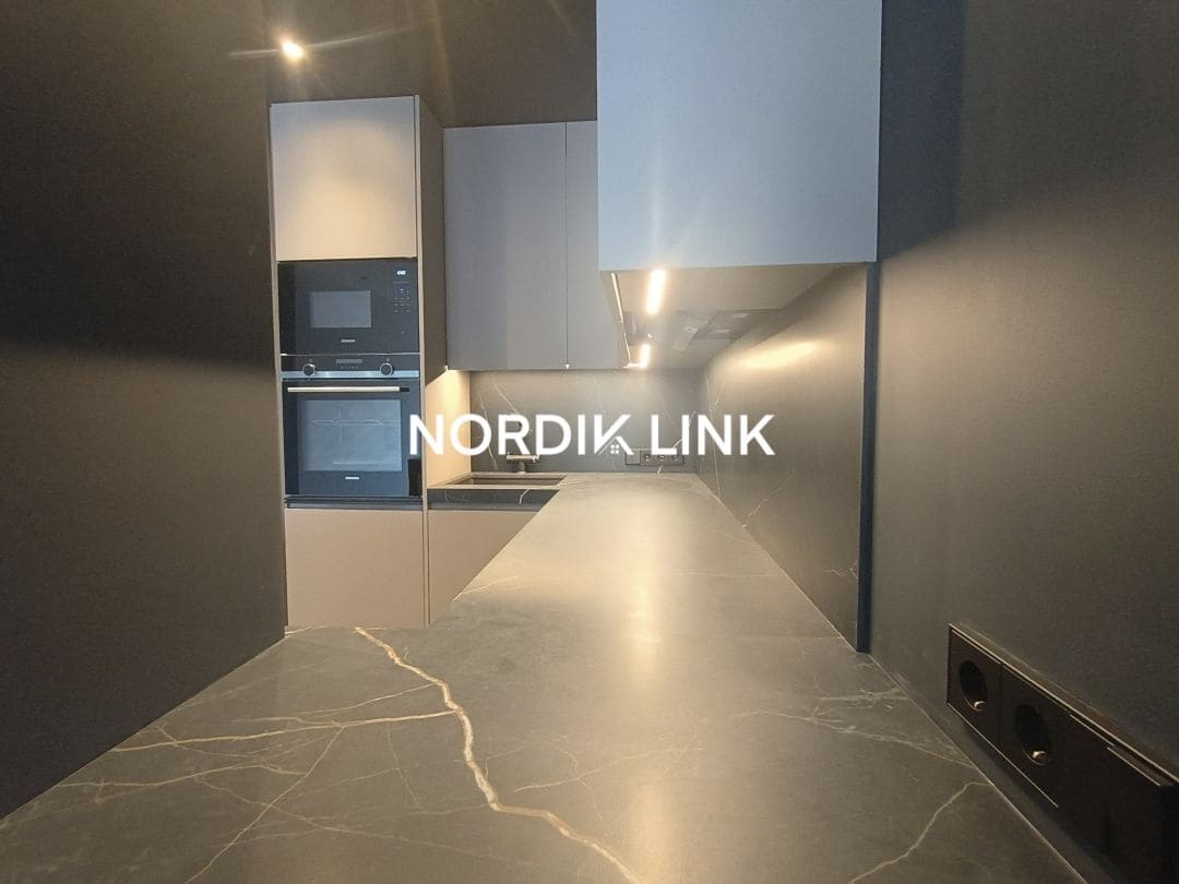 Piso de 3 habitaciones en Barcelona ciudad en venta - 1.100.000 € (Ref: 9562525)