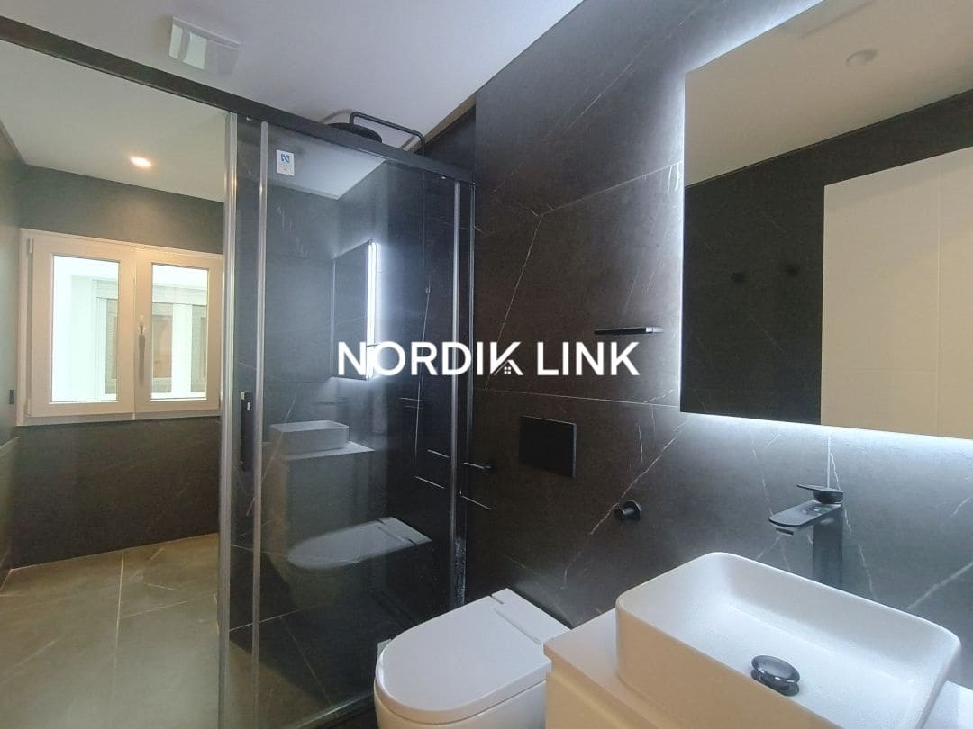 Piso de 3 habitaciones en Barcelona ciudad en venta - 1.100.000 € (Ref: 9562525)