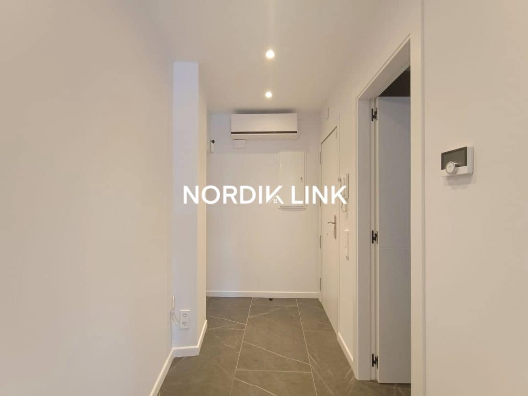 Piso de 3 habitaciones en Barcelona ciudad en venta - 1.100.000 € (Ref: 9562525)