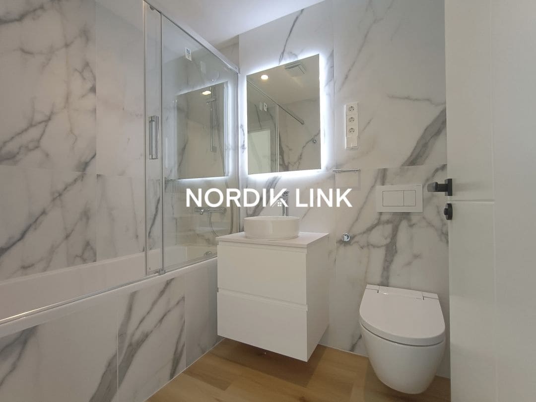 Piso de 3 habitaciones en Barcelona ciudad en venta - 1.100.000 € (Ref: 9562525)