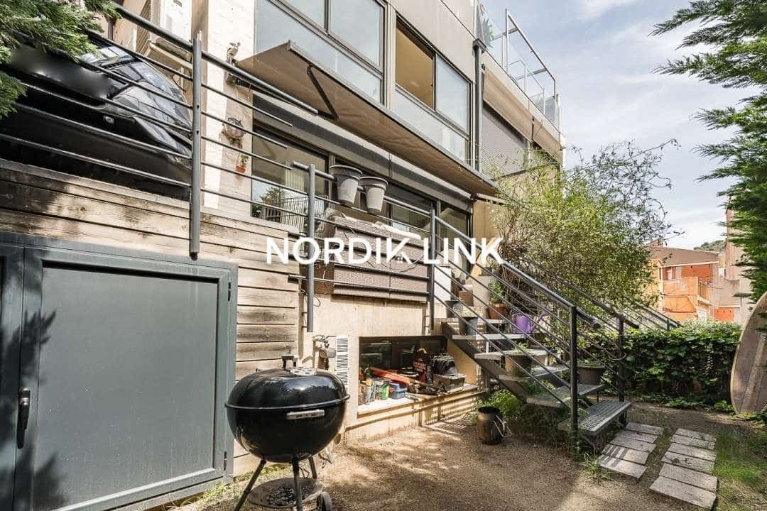 5 soveværelse Semi-Rækkehus til salg i Barcelona by - € 1.090.000 (Ref: 9562526)