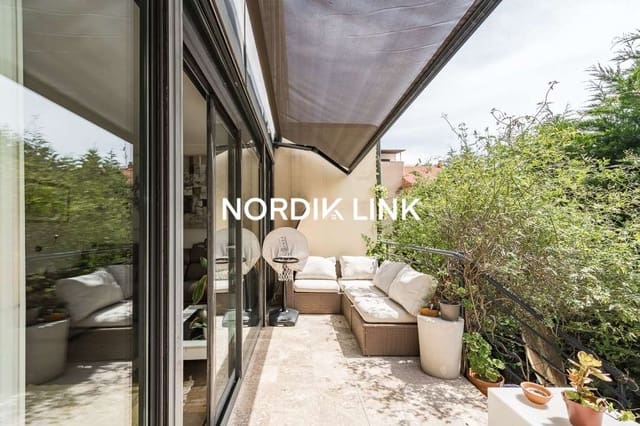 5 soveværelse Semi-Rækkehus til salg i Vallcarca i Els Penitents, Barcelona by - € 1.090.000 (Ref: 9562526)