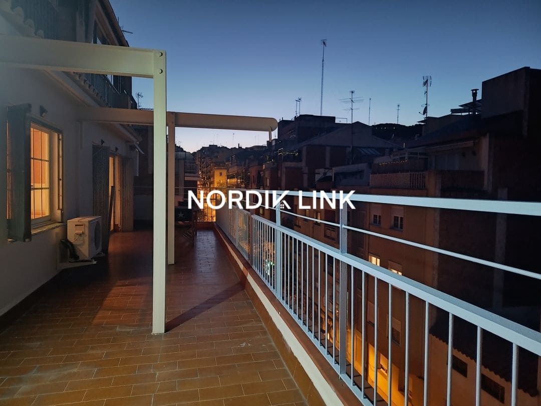 3 quarto Penthouse para venda em Barcelona cidade - 585 000 € (Ref: 9562528)