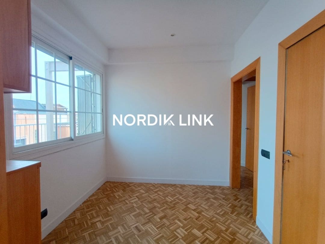 3 quarto Penthouse para venda em Barcelona cidade - 585 000 € (Ref: 9562528)