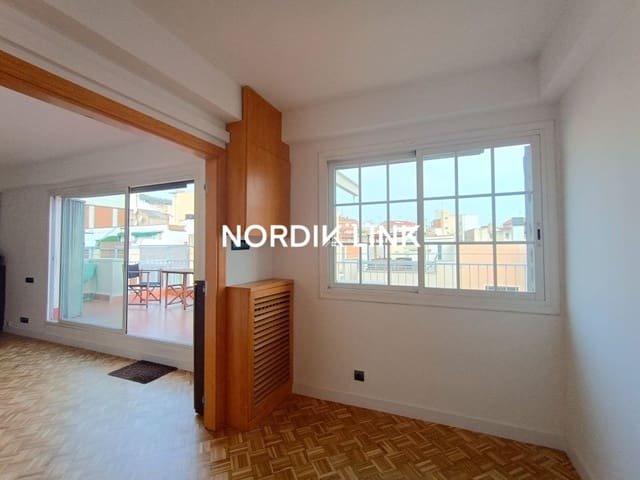Ático de 3 habitaciones en El Guinardó, Barcelona ciudad en venta - 585.000 € (Ref: 9562528)