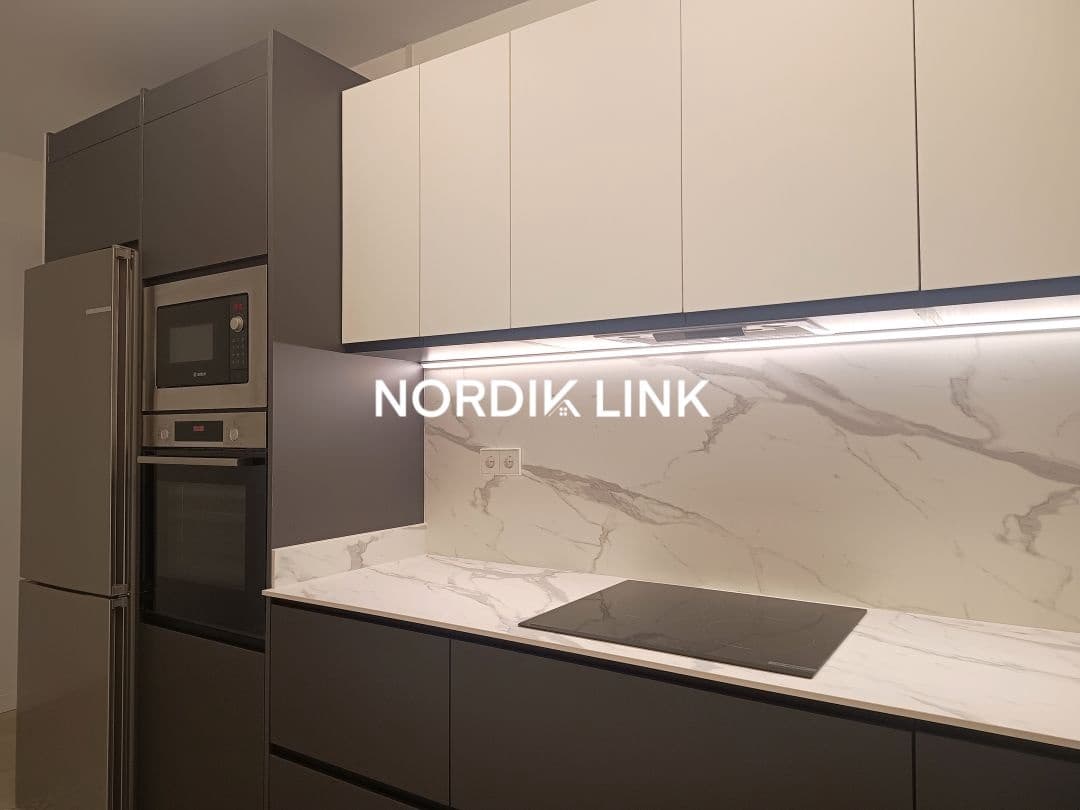 4 soveværelse Lejlighed til salg i Barcelona by - € 775.000 (Ref: 9562529)