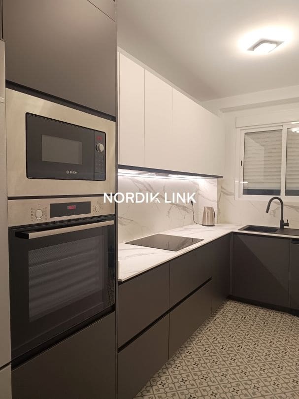 4 soveværelse Lejlighed til salg i Barcelona by - € 775.000 (Ref: 9562529)